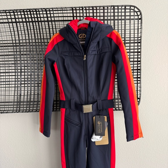 Goldbergh Suki ski suit - Picture 2 of 8